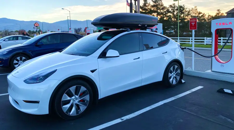 Tesla Model Y Roof