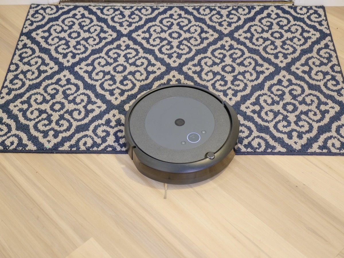 Roomba Error Code 8 – You Need To Check The Filters