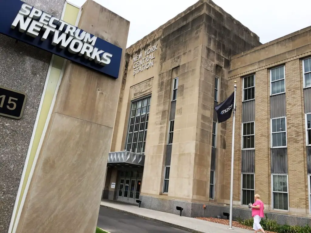 Does Spectrum Throttle Speed? Find Out the Truth! (2024)