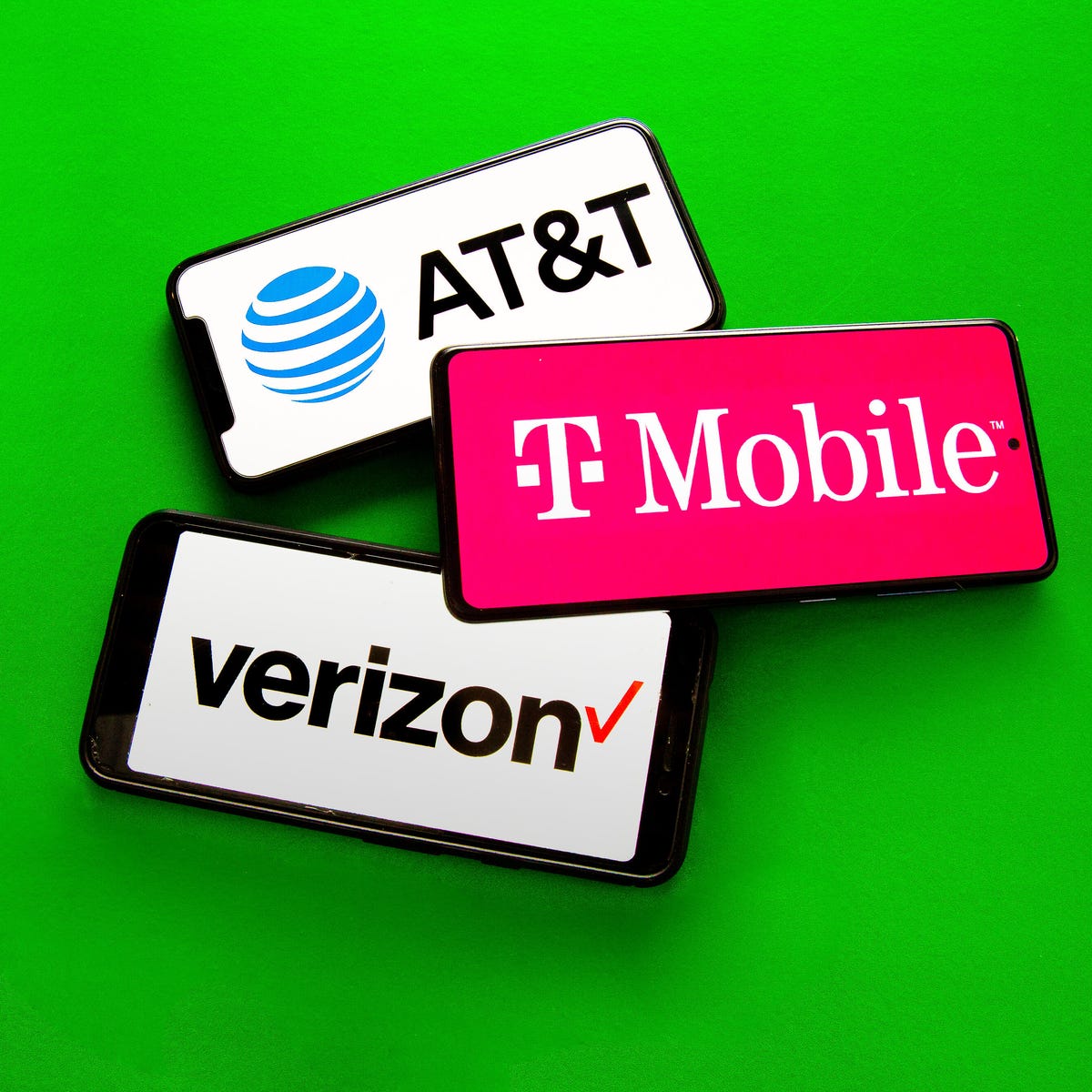 switching-from-verizon-to-spectrum-mobile-unlock-your-phone-and-save