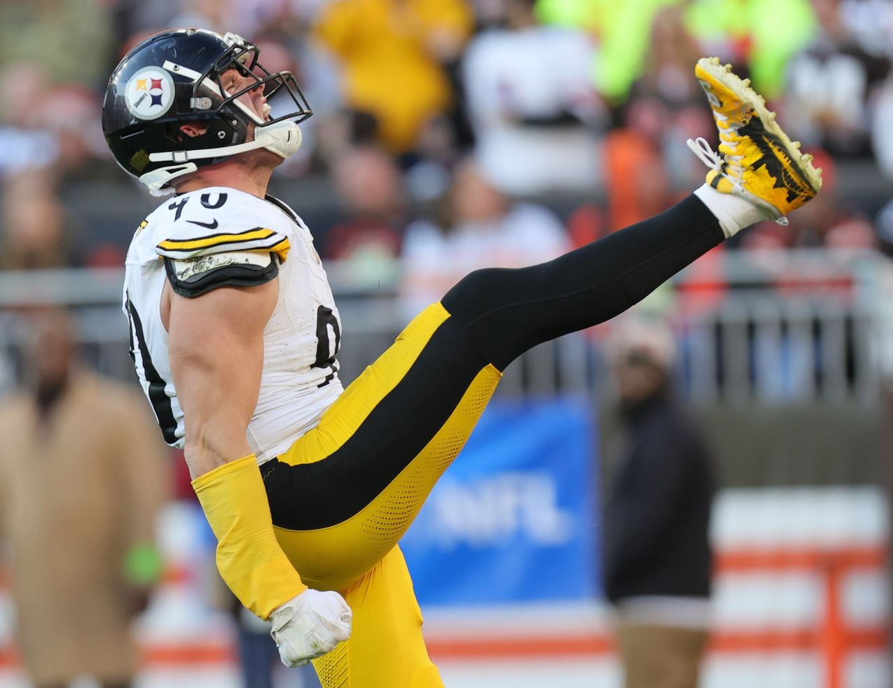 What Channel is the Steelers Game on Today Spectrum